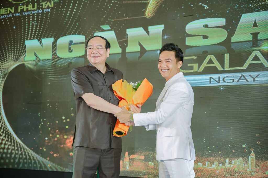 Mỹ Phẩm Bạch Tiên