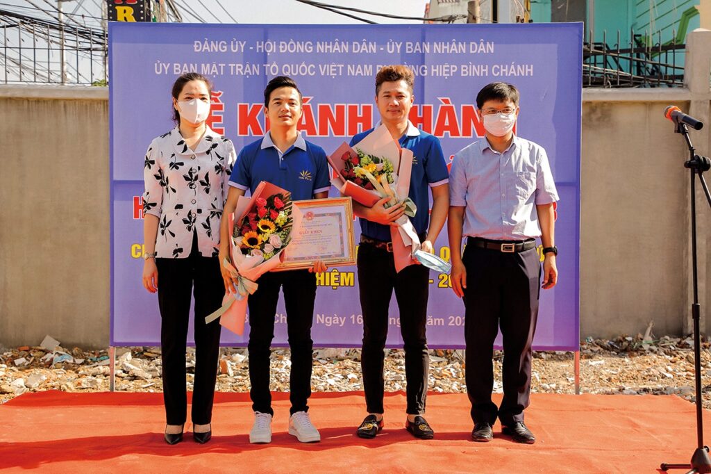 Mỹ Phẩm Bạch Tiên